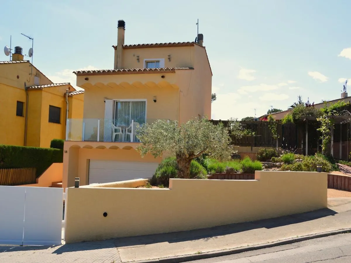 Holiday home Villa De Ensueno Torroella De Montgri